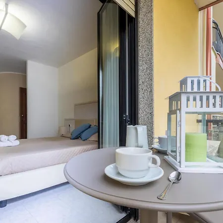 شقة Mono 2 ألغيرو